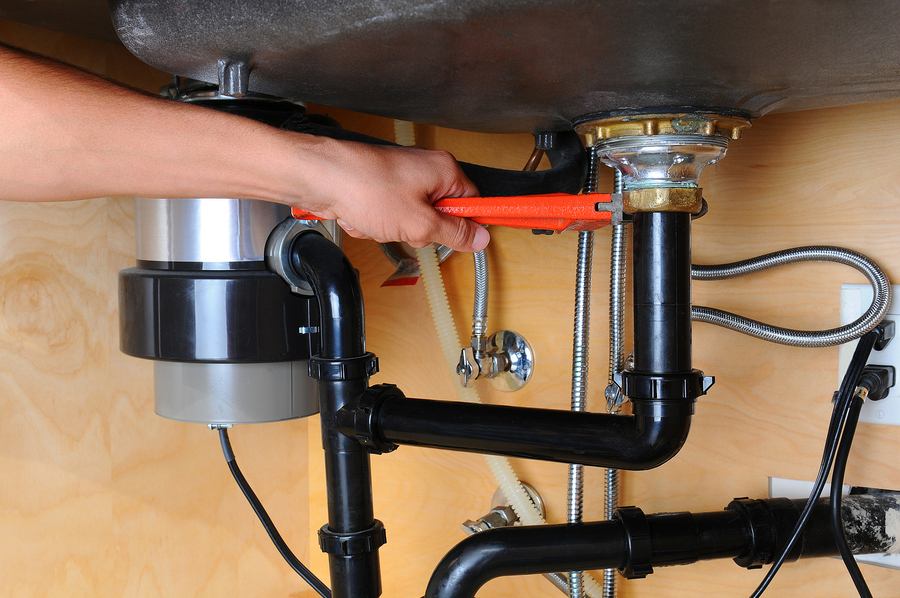 Garbage Disposal Repair in Banquete